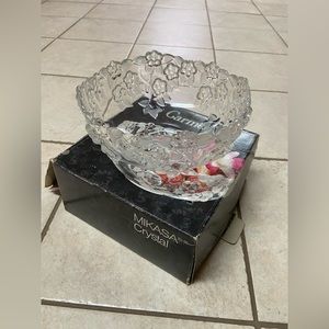 Crystal bowl